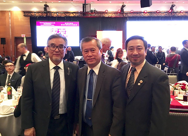 总领事薛冰及夫人,侨务领事杨葆华,宋晨亮领事,柬埔寨驻加大使chhat